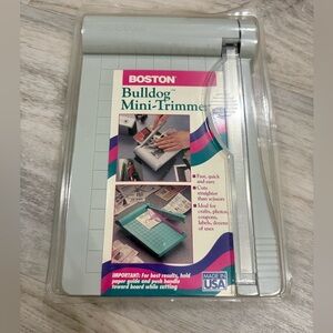 Brand New Vintage Boston Bulldog Mini-Trimmer Portable Paper Cutting Tool
